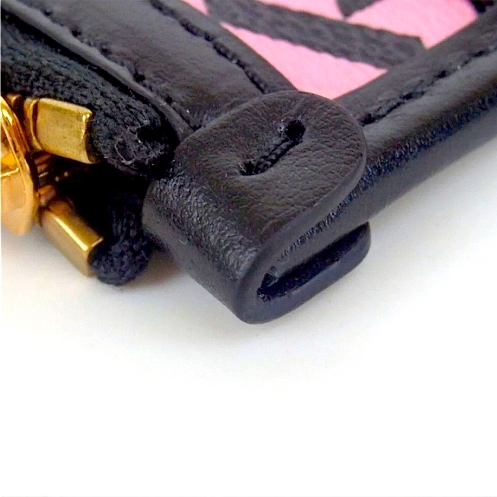 Authentic Versace Pink x Black La Greca Pouch Belt Wallet FULL INCLUSION - Picture 6 of 7